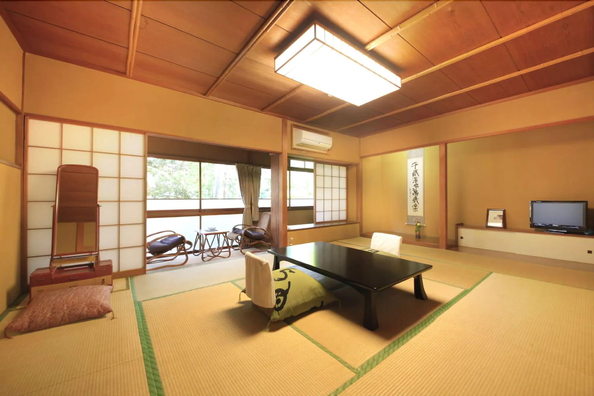 Arai Ryokan Shizuoka Exterior photo