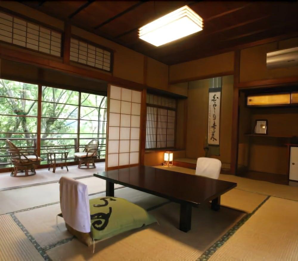 Arai Ryokan Shizuoka Exterior photo