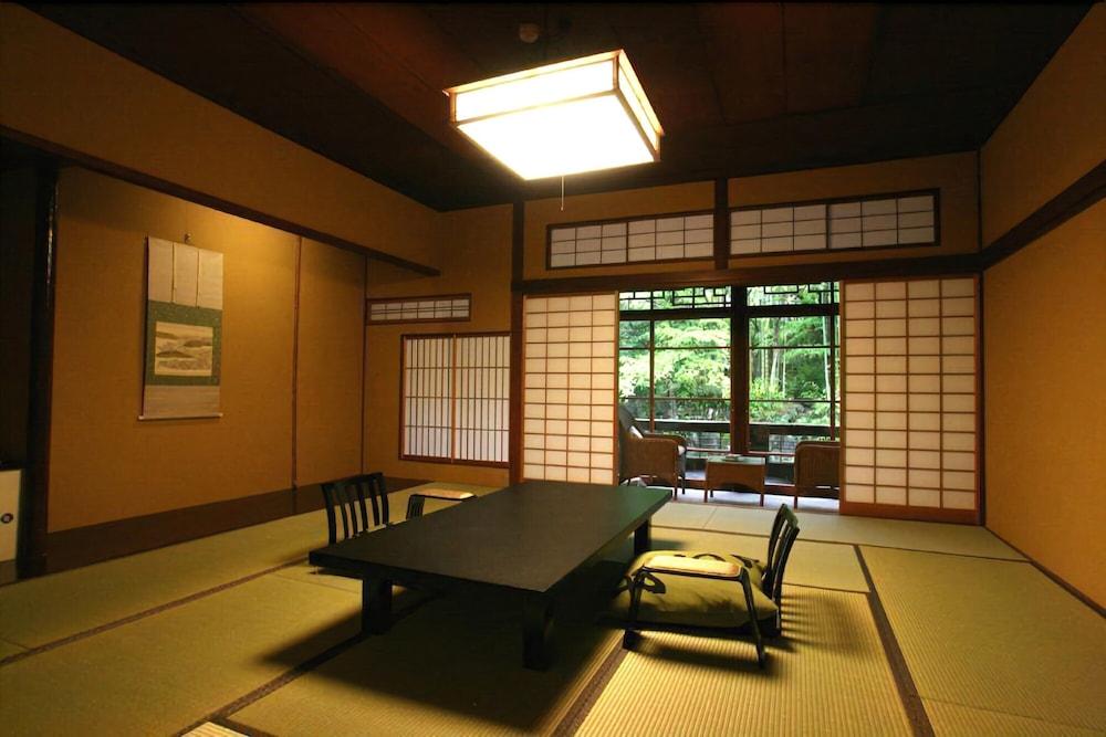 Arai Ryokan Shizuoka Exterior photo